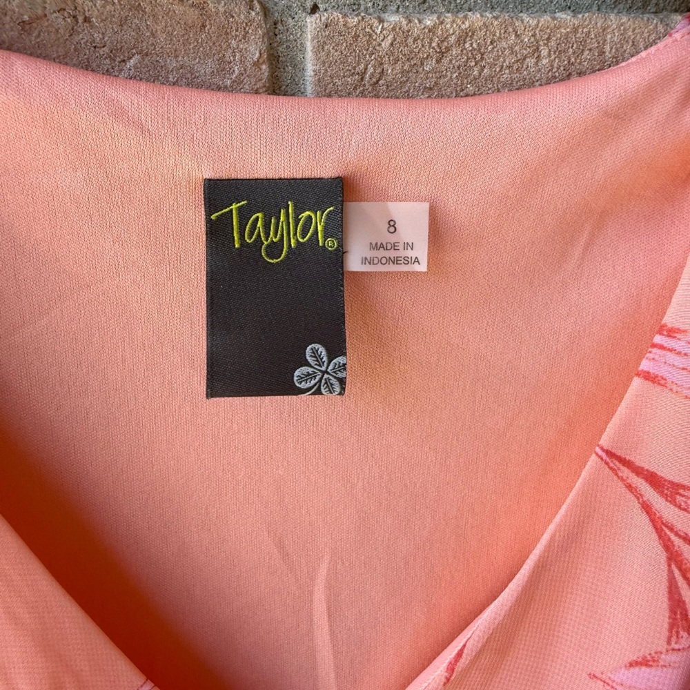 Taylor Dress - Picture 4 of 6